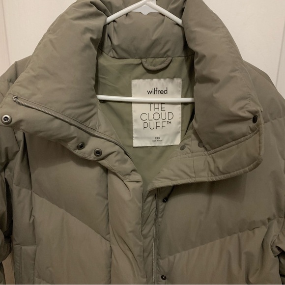 Wilfred - The Cloud Puff Mid (Aritzia) - Picture 2 of 14